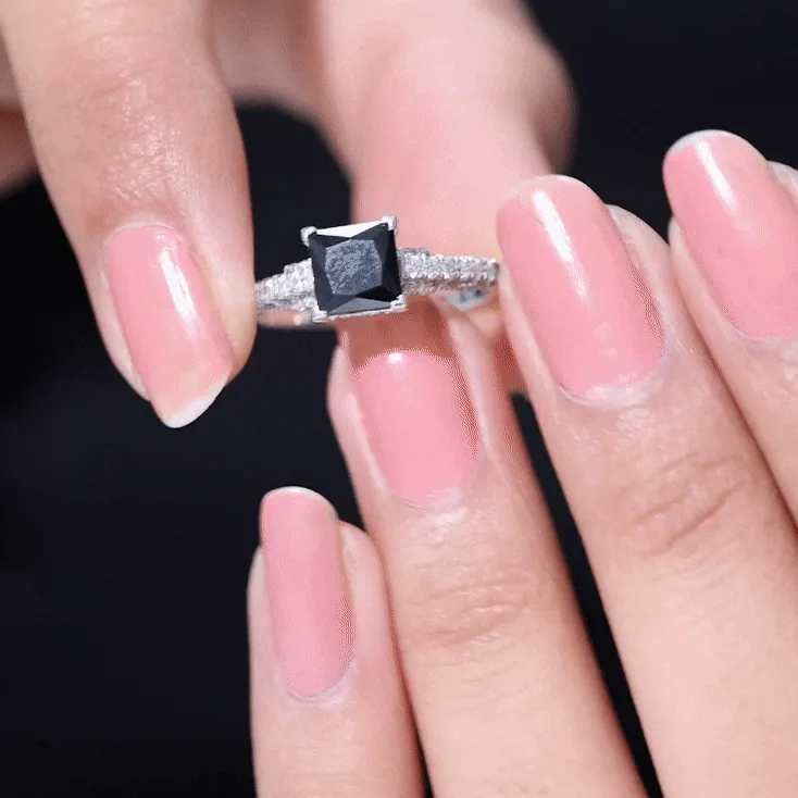 1.5 CT Solitaire Created Black Diamond Minimal Solitaire Ring with Diamond
