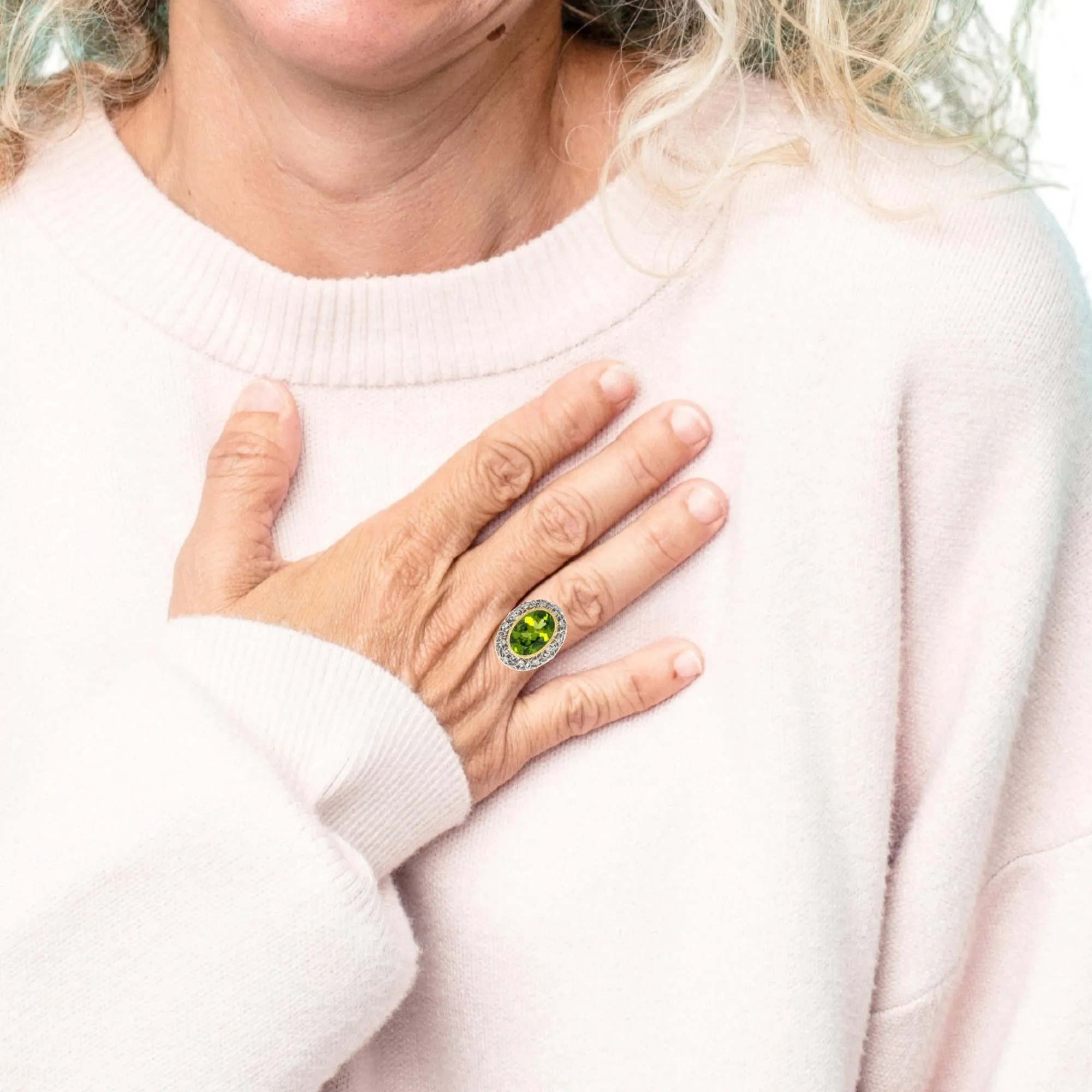 8.85 ct. Peridot and Diamond 18k Yellow Bezel White Gold Florentine Dome Ring