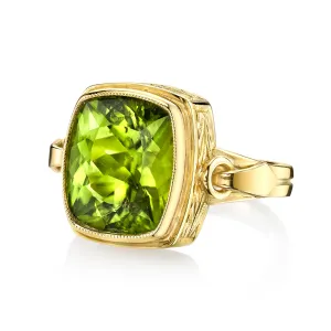 9.24 Carat Peridot Cushion and 18k Engraved Yellow Gold Band Ring