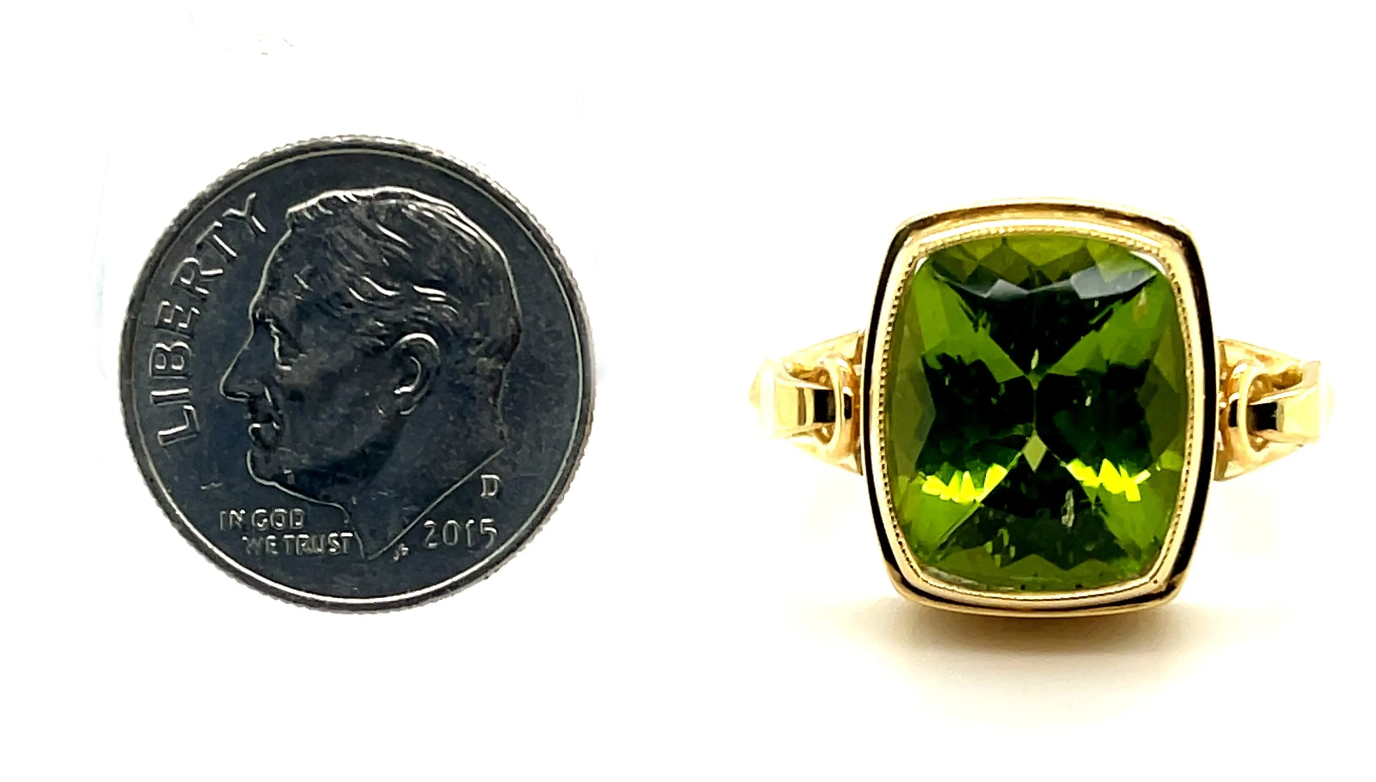 9.24 Carat Peridot Cushion and 18k Engraved Yellow Gold Band Ring