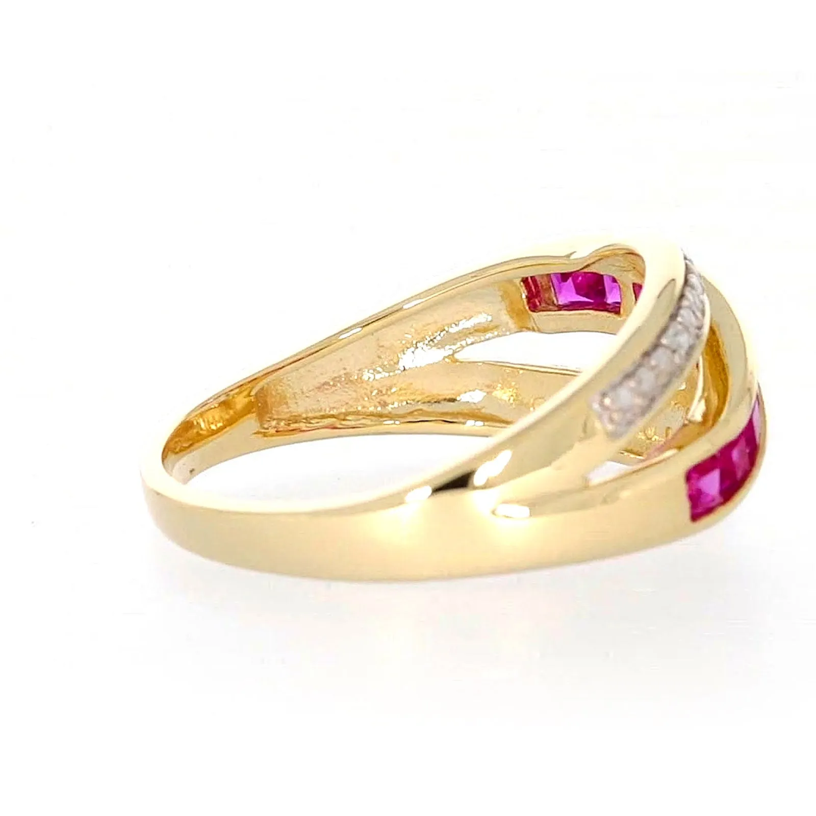 9ct Yellow Gold Square Cut  2 mm Created Ruby Diamond Set Ring