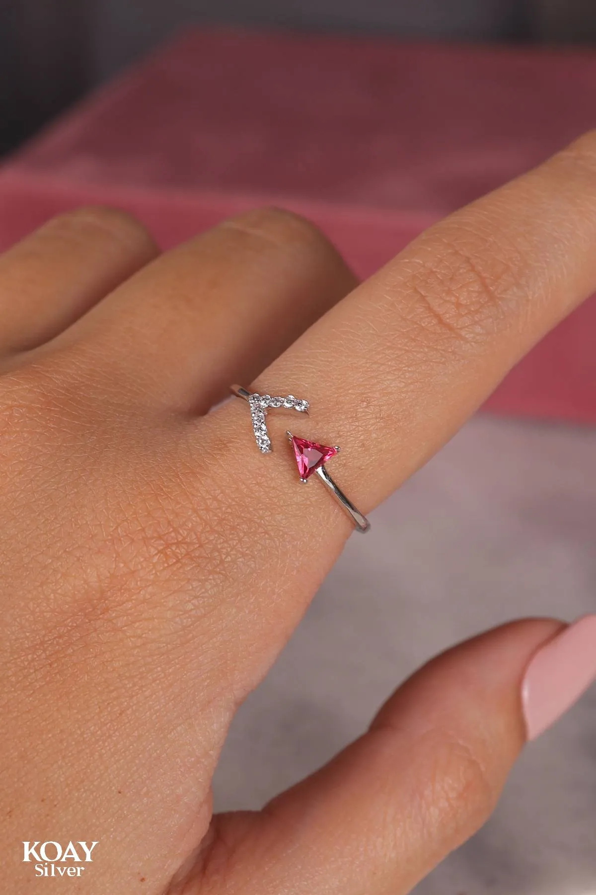 Arrow Zircon Silver Ring