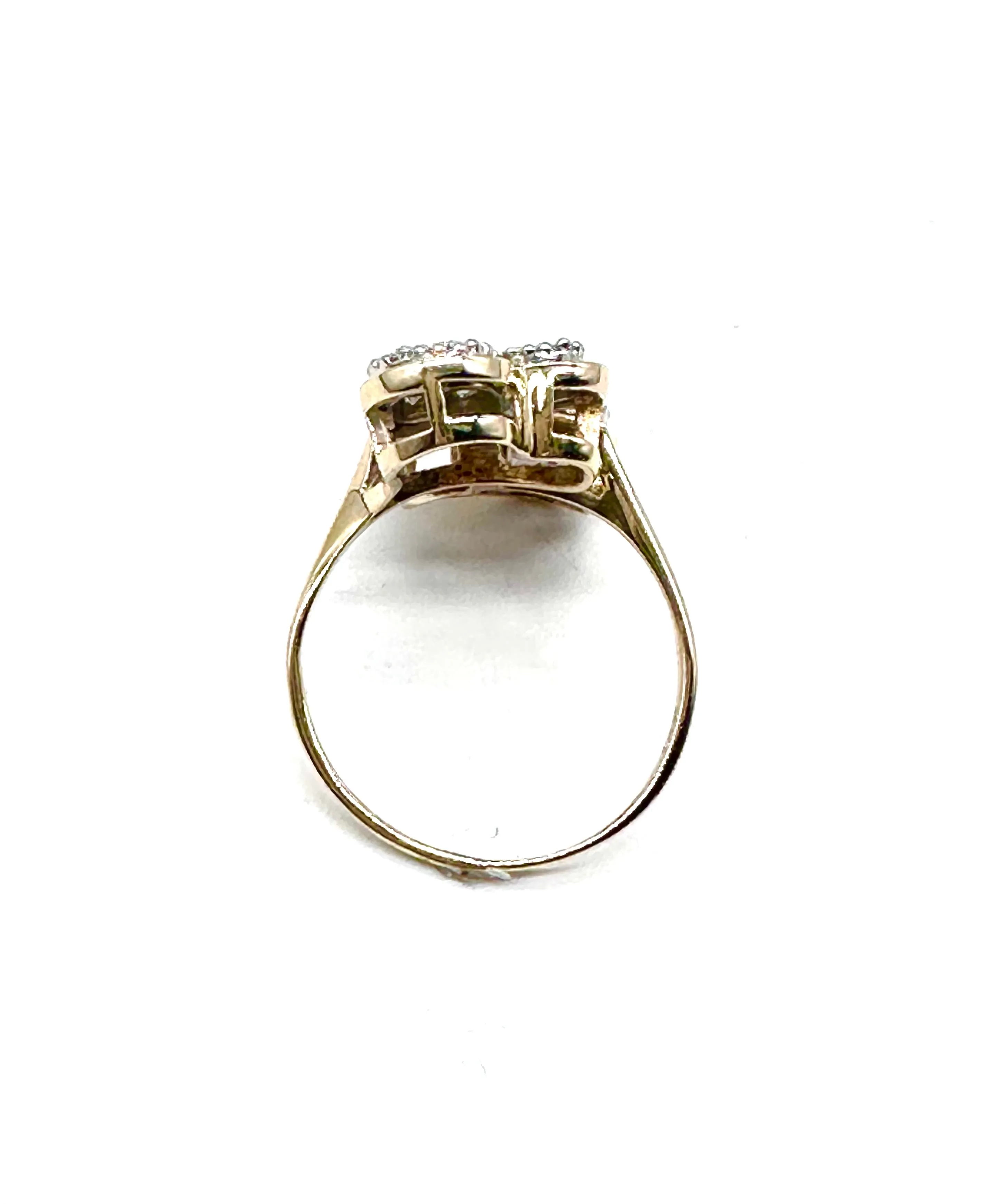 Double heart diamond ring