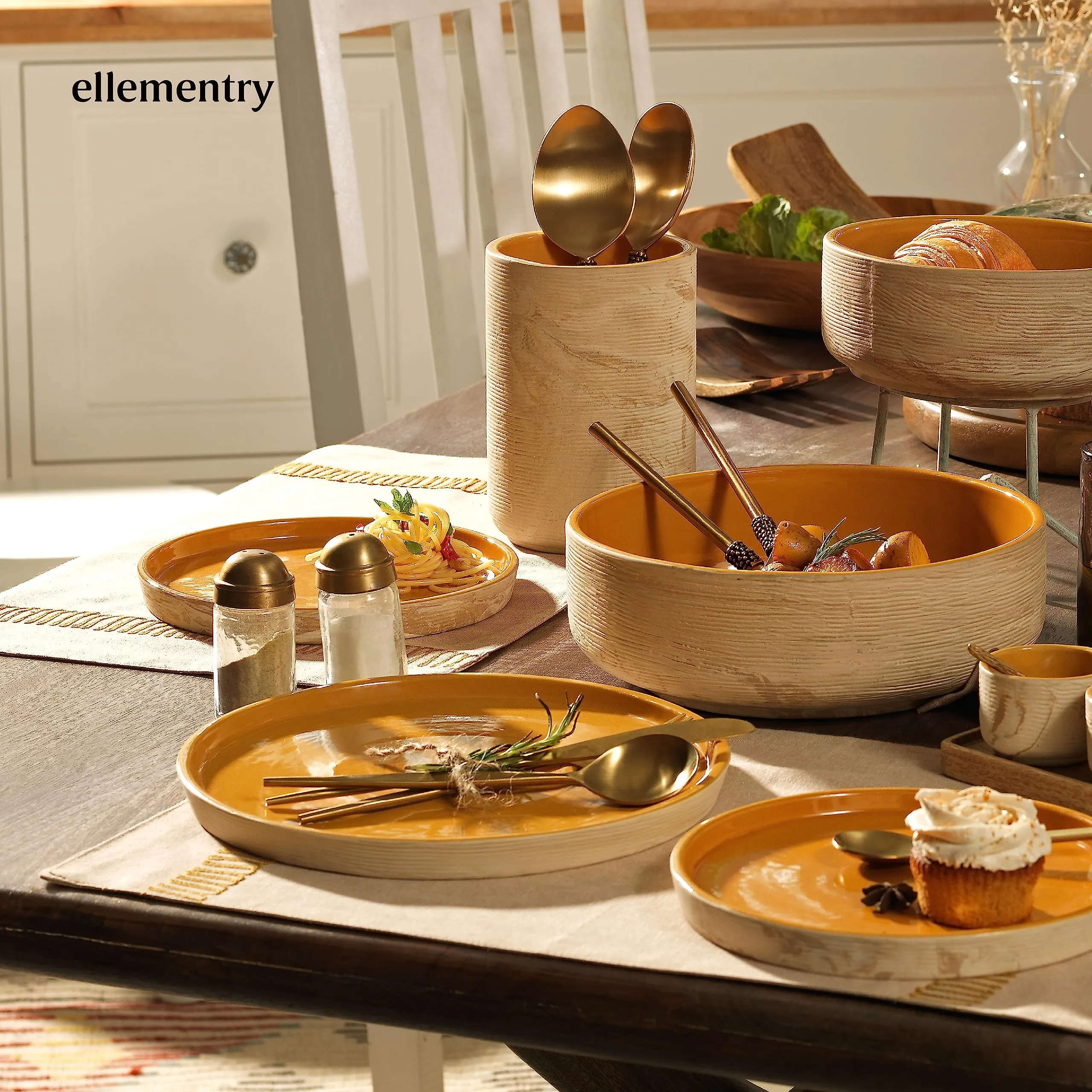 Ellementry Amber Love Ceramic Dinner and Side Plate Combo (Set of 4) (2 of Each) | Dishwasher Safe | Food Grade | Dinnerware | Bone-Ash Free | Crockery for Dining & Gifting