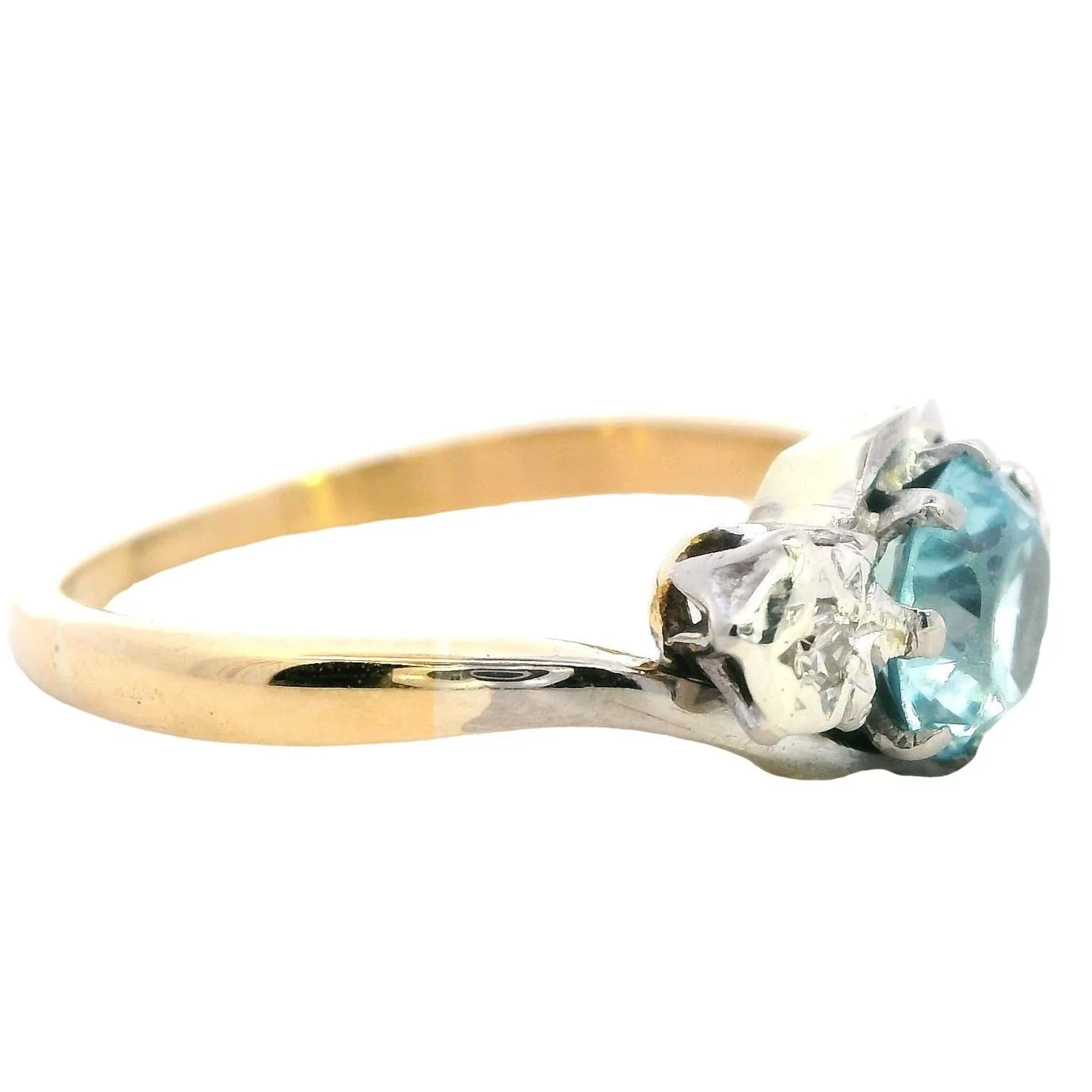 Radiant Elegance: 14ct Yellow & White Gold Ring with Zircon & Diamond Accents