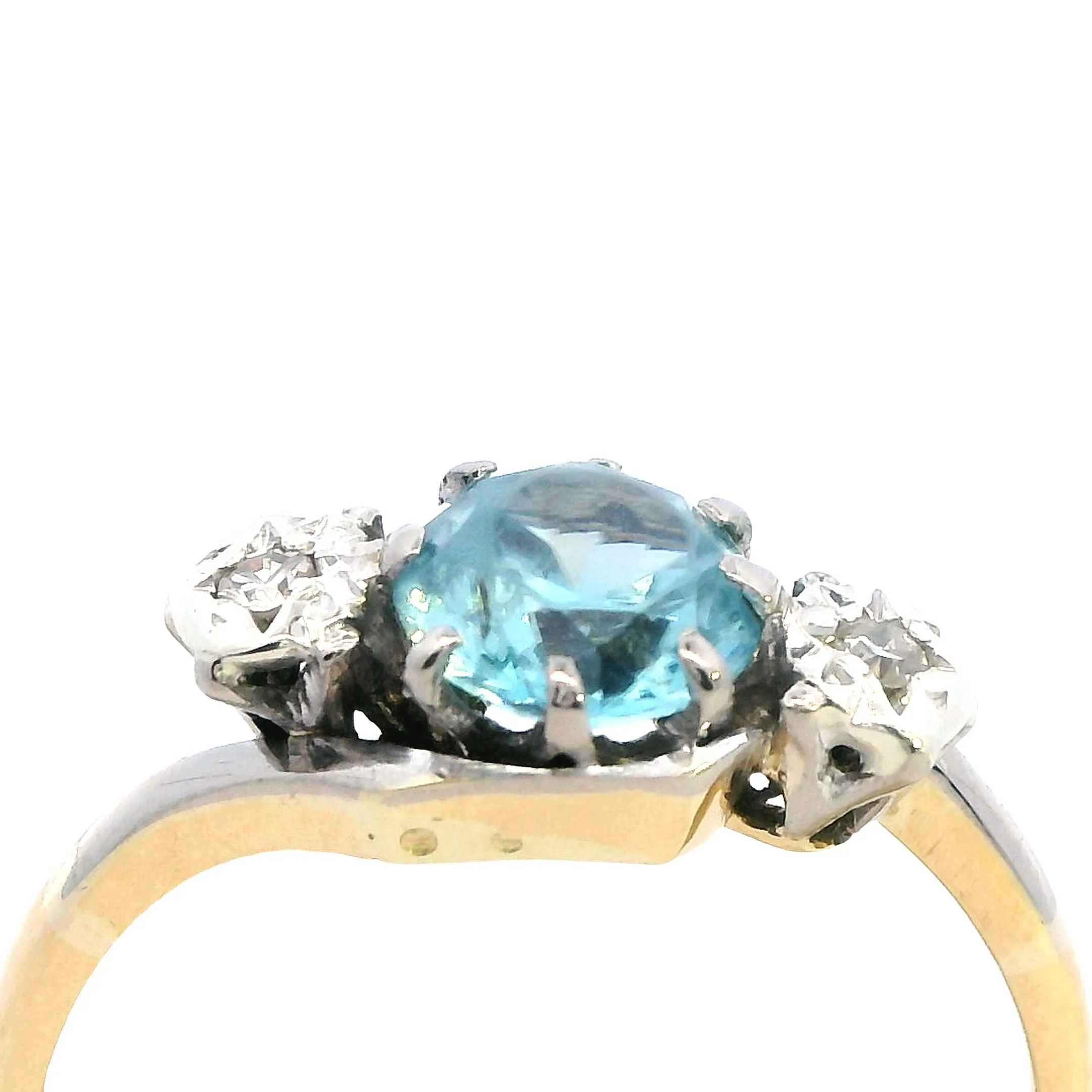 Radiant Elegance: 14ct Yellow & White Gold Ring with Zircon & Diamond Accents