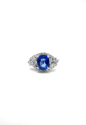 Sapphire and diamond platinum ring