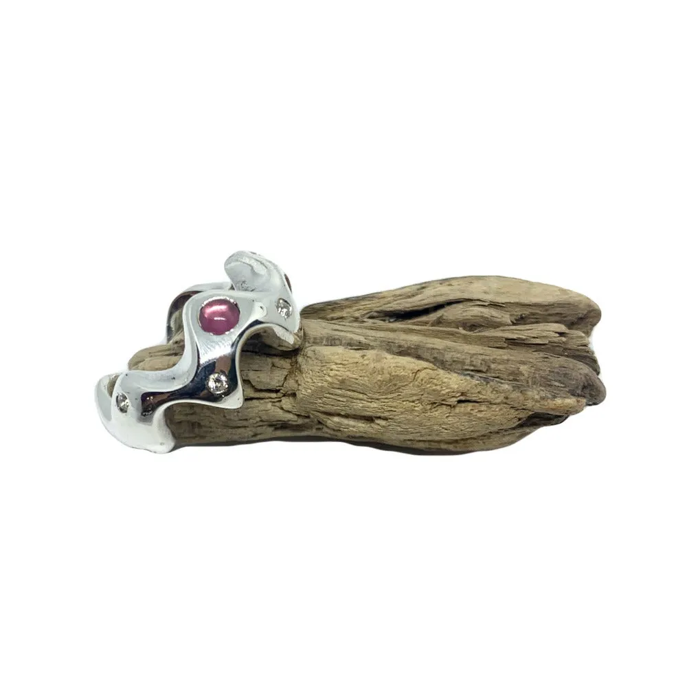Sea Slug Cubic zirconia & gemstones