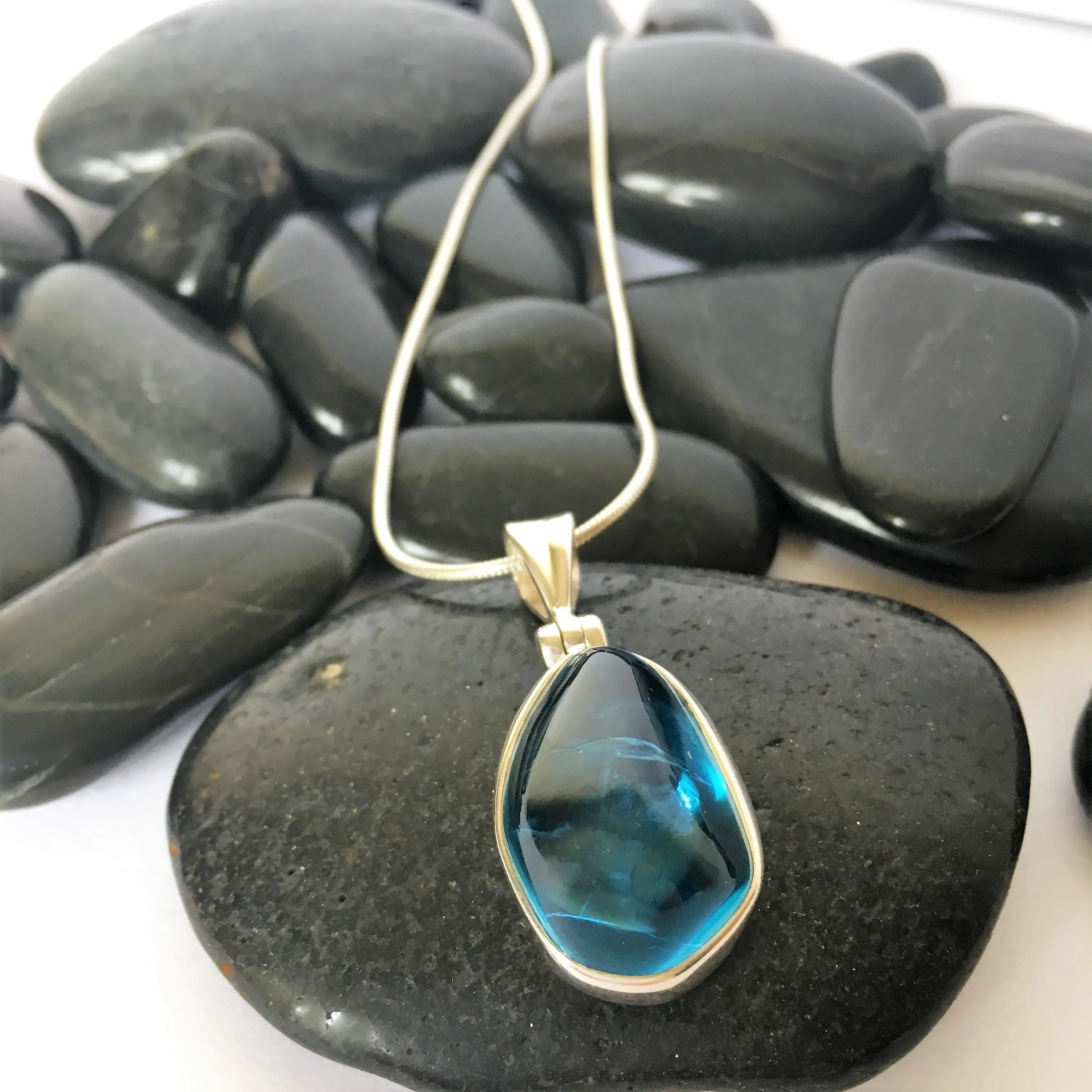 Talia Pendant - JUP135