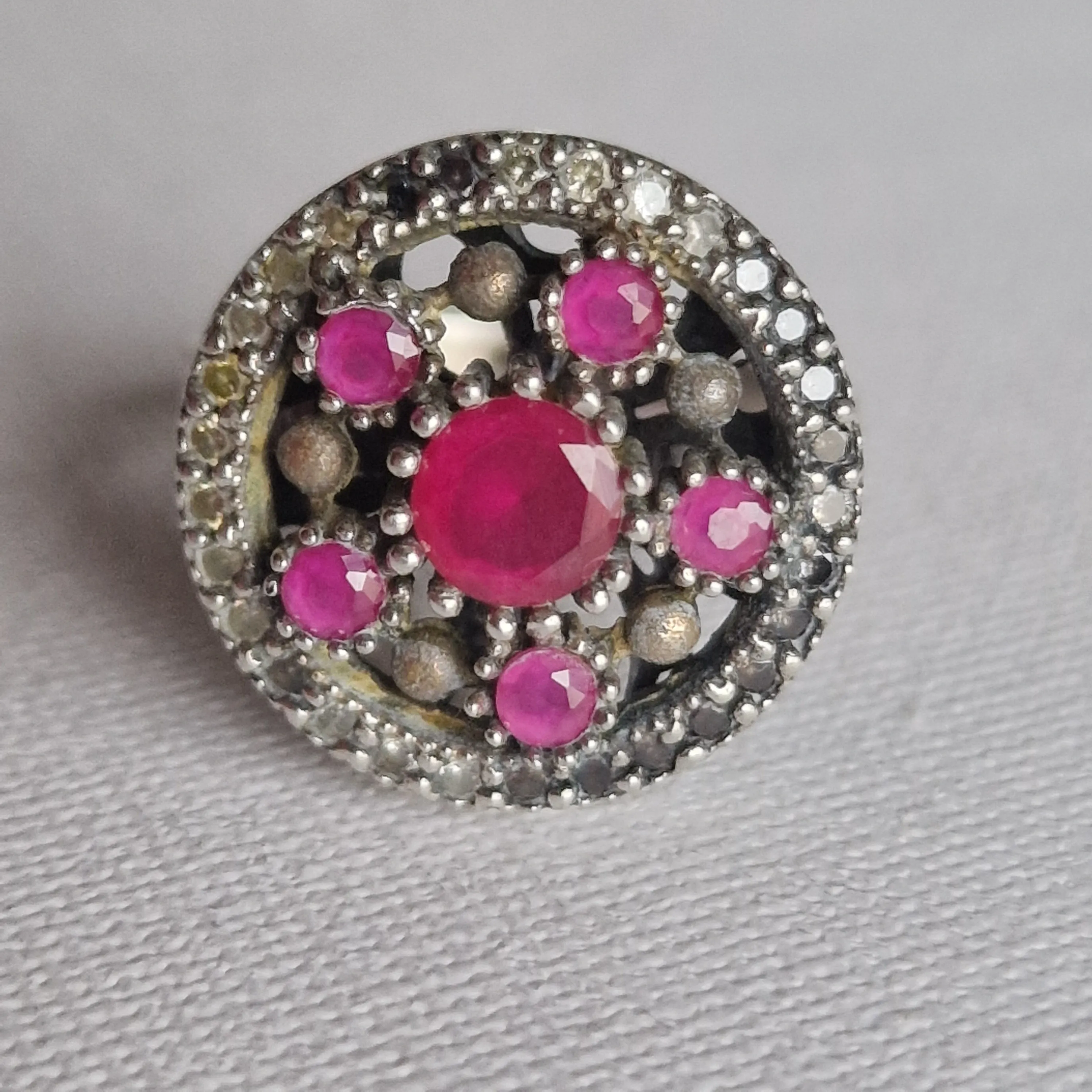 Timeless Beauty of a Handcrafted Ruby Vintage Ring